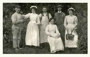Mixing Gallery: Household Staff - Upper Middle Class