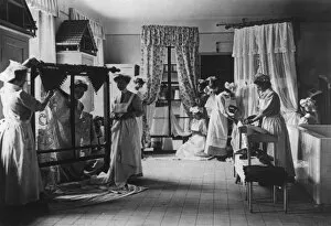 Housemaids / Curtains 1900