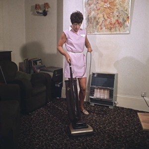 Gingham Gallery: Housewife Vacuuming
