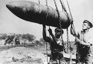 Images Dated 6th November 2012: Huge Artillery Shell