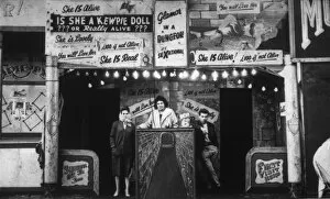 Dolly Collection: Hull Fair Sideshow / 1958