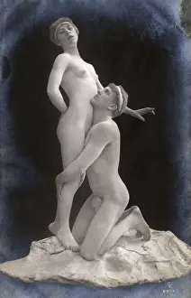 Human models pretending to be a marble statue
