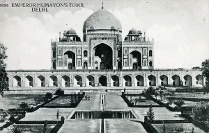 Mausoleum Prints: Humayun's Tomb, Delhi, India