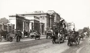 Hyde Park Corner, London, horses and carriages