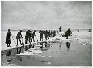 Images Dated 23rd July 2021: Ice-cutting near Montreal, Canada