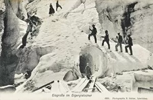 Mountaineering Gallery: Ice Grotto - Eiger Glacier
