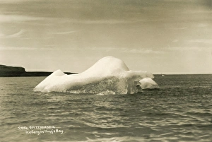 Spitsbergen Gallery: Iceberg in Kings Bay, Spitsbergen (Spitzbergen)