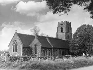 Images Dated 4th August 2011: Ickburgh Church