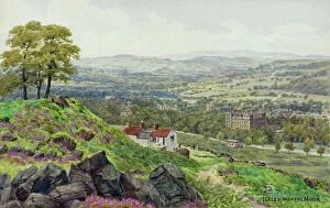 Moor Collection: Ilkley viewed from Ilkley Moor, West Yorkshire