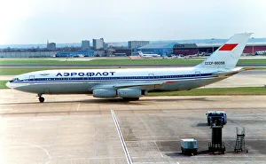 Ilyushin Prints: Ilyushin IL-86 SSSR-86058