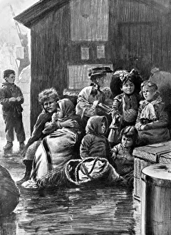 Huddling Prints: Immigrants at the docks, London, 1904