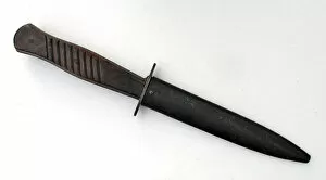 Images Dated 21st February 2012: Imperial German dagger, with Imperial German crown