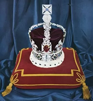 Images Dated 7th June 2011: The Imperial State Crown