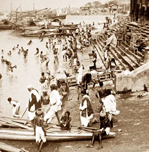 India - Calcutta Howrah Bridge early 1900s