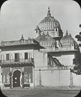 Agra Gallery: India - Roadside Temple, Agra