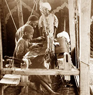 India - Shawl weavers in Cashmere early 1900s