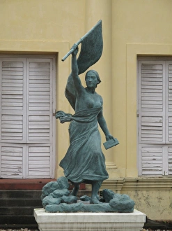 Images Dated 22nd September 2011: India - West Bengal - Hooghly river
