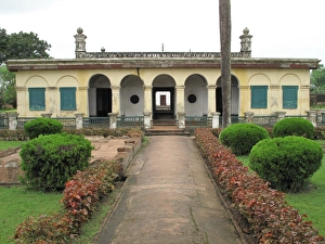 Images Dated 19th September 2011: India - West Bengal - Khoshbagh