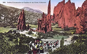 Images Dated 22nd January 2018: Indian ceremonies, Garden of the Gods, Colorado, USA