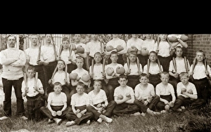 Images Dated 13th July 2017: Industrial School Physical Training Group