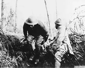 Observe Prints: Infantry patrol WWI
