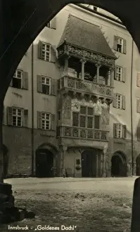 Tiled Prints: Innsbruck, Austria - the Goldenes Dachl (Golden Roof)