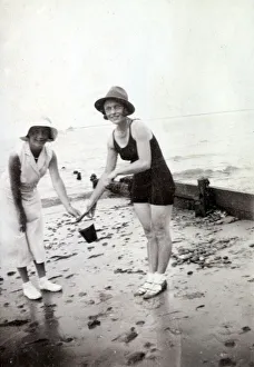 (insert) Date: circa 1920s