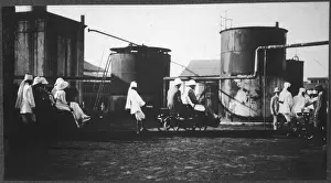 Colonials Prints: Inspection at the Yenan Young Oil Fields, India