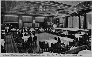Bandstand Collection: The interior of the Faun Restaurant, Berlin