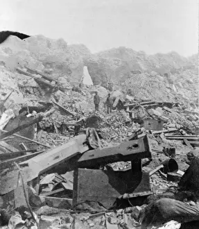 Sumter Prints: Interior view of Fort Sumter showing ruins, taken by a Confe
