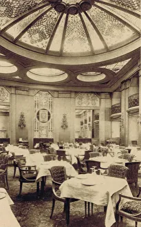 Rendezvous Prints: An interior view of the restaurant at Le Barry, Paris, 1920s