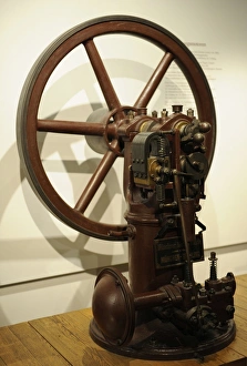Images Dated 2nd January 2013: Internal Combustion Engines
