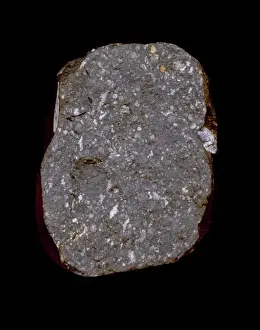 Carbon Prints: Interstellar diamonds