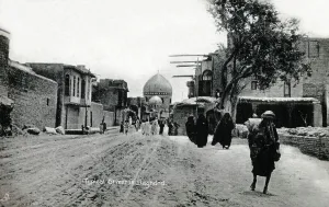 Baghdad Prints: Iraq - Street Scene in Baghdad