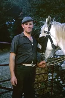 Images Dated 24th February 2010: Irish farmer with horse