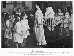 Duncan Gallery: Isadora Duncan / 3 of 4