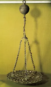 Andalus Gallery: Islamic art. Spain. Bronze lamp