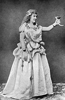 Munchen Prints: Isolde - Malvina Schnorr