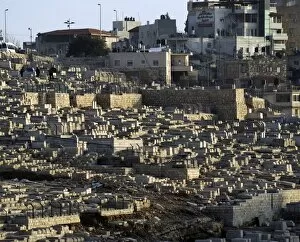 Images Dated 5th January 2014: Israel. Jerusalem. Mount of Olives. Jewish Cemetery