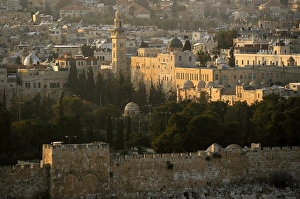 Images Dated 5th January 2014: Israel. Old City of Jerusalem. Walls. Sunset
