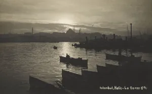 Mosques Prints: Istanbul - The Golden Horn at sunset