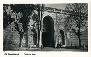 Archway Gallery: Istanbul, Turkey - Gate of the Topkapi Palace
