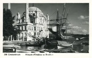 Abdulmecid Gallery: Istanbul, Turkey - Ortakoy Mosque