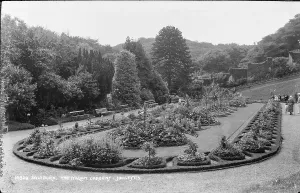Pathways Prints: The Italian Gardens in Saltburn