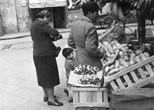 Images Dated 17th August 2011: Italian Vegetable Stall