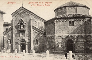 Images Dated 6th April 2011: Italy - Bologna - Basilica di San Stefano