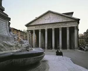 Apollodorus Gallery: ITALY. LAZIO. ROME. Rome. Agrippas Pantheon