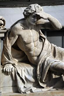 Images Dated 21st March 2012: Italy. Milan. Detail sculpture