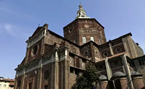 Images Dated 25th March 2012: Italy. Pavia. The Cathedral. 15th century