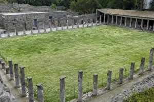 Poempeiians Collection: ITALY. Pompeii. Quadriportico of the theater. Roman